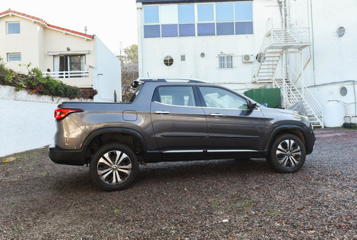 Fiat Toro 1.3 T270 Volcano 4X2 At