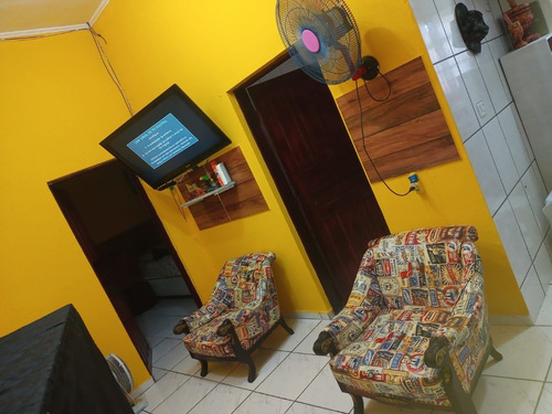 Imagem 10 de 20 de Casa Na Praia À 1,5 Km Do Mar, Com Piscina, Área Gourmet Com Churrasqueira, No Jardim Jamaica Em Itanhaém, Aceita Financiamento Bancário