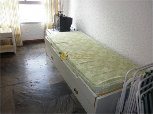 Lindo Apartamento En Brava Con Vista Hacia La Mansa- Ref: 3782