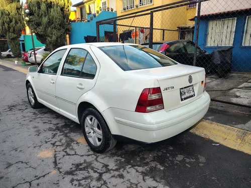 Volkswagen Jetta 2.0 Trendline