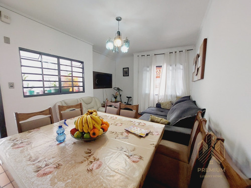 Imagem 10 de 15 de Casa 03 Dorm. Em Jardim Brasil Centro- Atibaia - 10901