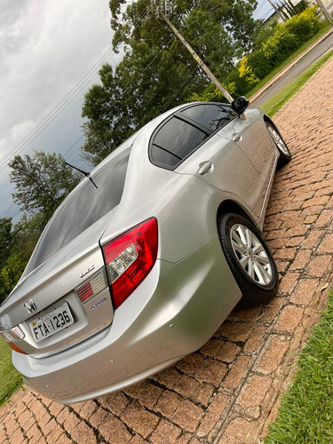 Honda Civic 1.8 Lxs Flex Aut. 4p