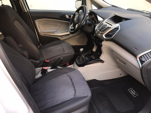 Ford Ecosport 1.6l Titanium 110cv 4x2 Mt 5 Puertas