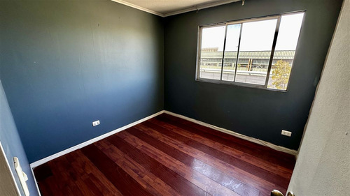 Departamento En Venta De 3 Dorm. En Cerrillos