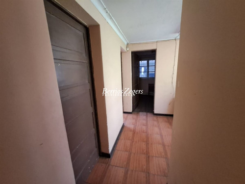 Terreno Construcción En Venta, Macul Cercano A Municipalidad
