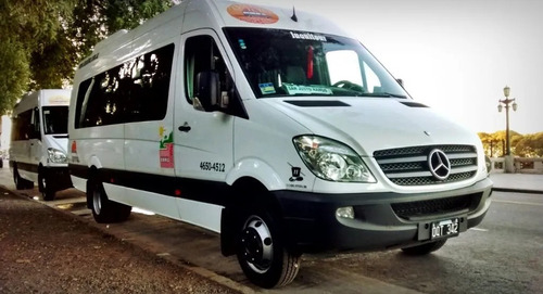 Imagen 2 de 2 de Combi. Servicio De Chárter Y Turismo