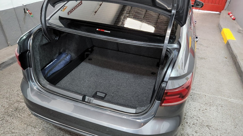 Imagen 14 de 23 de Volkswagen Virtus Highline 2020 1.6 Msi At Smart Garage