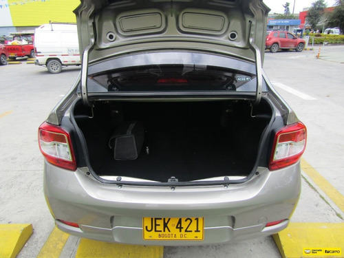 Renault Logan 1.6 Dynamique