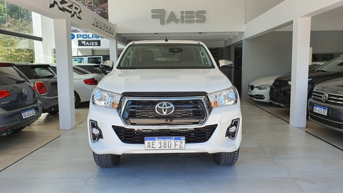 Toyota Hilux 2.8 Cd Srv 177cv 4x2 At 2020
