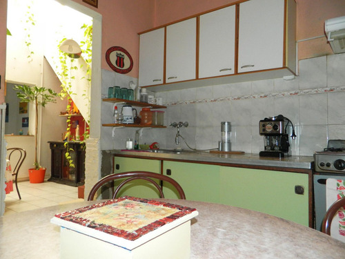 Venta Departamento De 5 Ambientes En Saavedra