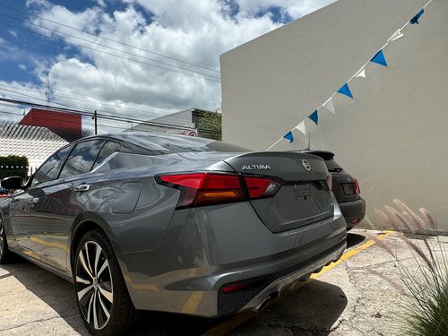 Nissan Altima Exclusive 2020 At