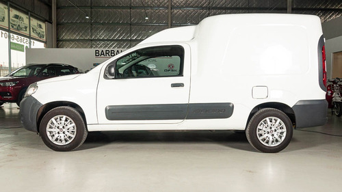 Imagen 9 de 16 de Fiat Fiorino 1.4 Evo Top Pack Electrico Furgon 2017 Gnc