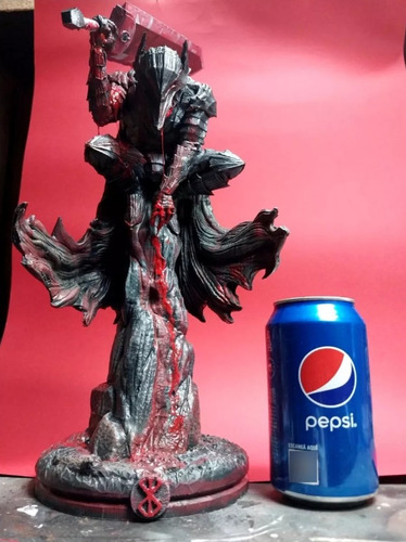 Berserk - Guts Figura Con Armadura Berserk - 40 Centímetros