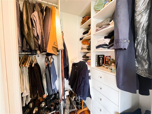 Departamento En Venta De 3 Dorm. En Las Condes