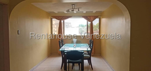 Venta De Apartamento En El Cafetal, Rc 25:18384