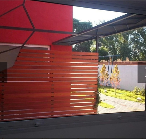En Venta Hermoso Duplex En Complejo Cerrado - Alto Alberdi