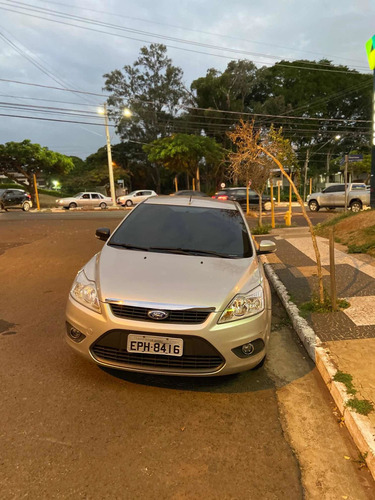 Ford Focus 1.6 Gl Flex 5p 2011
