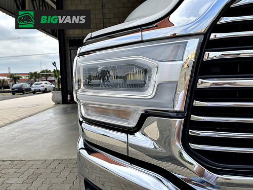 RAM Ram 3500 6.7 Laramie Cab. Dupla 4x4 Aut. 4p