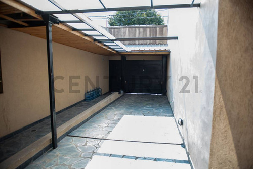 69 11 Y 12 Casa En Venta 3 Dormitorios La Plata