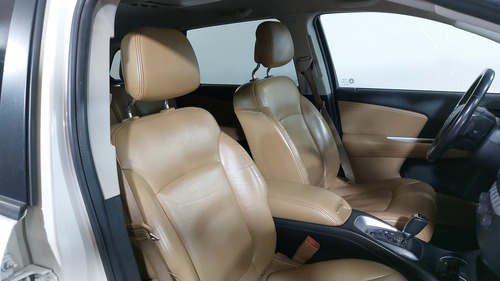 Dodge Journey 2.4 SXT+ 7 LUJO