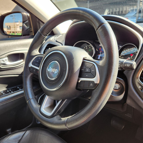 Jeep Compass LONGITUDE 2.0 4x2 Flex 16V Aut.