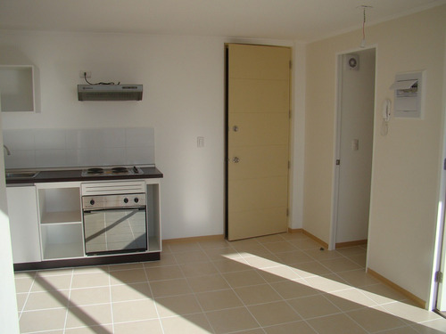 Se Arrienda Depto. 2 Dorm. 1 Baño Estación Central