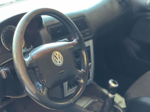 Volkswagen Golf 1.6 MI TECH 8V FLEX 4P MANUAL