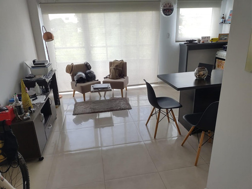 Departamento En Venta - 1 Dormitorio 1 Baño - Caseros