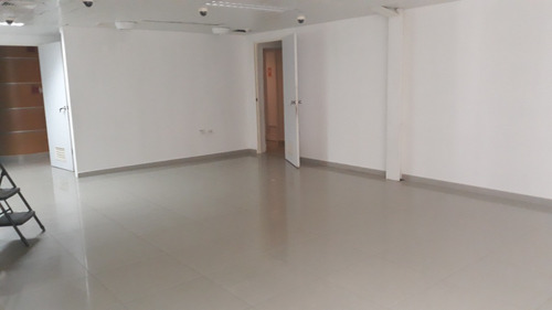 Imagen 5 de 16 de Locales En Venta Y Alquiler Puerto Ordaz, Invierte En Un Edificio Con Planta Procesadora De Agua Y Hielo En Puerto Ordaz