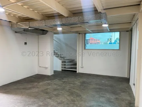 Local En Venta El Rosal Abm