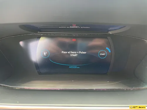 Peugeot 2008 Gt Line 1.2cc At Aa 4x2