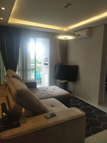 Imagem 4 de 15 de Apartamento A Venda Com 3 Quartos No Bairro Abraao Em Florianopolis - V-81992