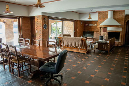 Imagen 7 de 30 de Casa - S.isi.-barrio Carreras