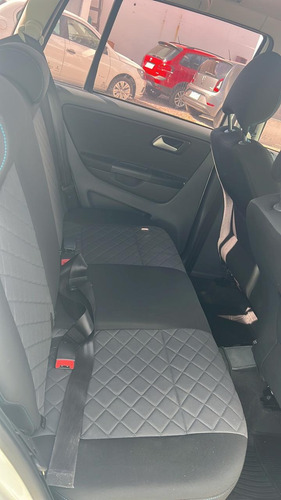 Volkswagen Suran 1.6 Imotion Highline 110cv
