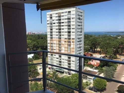 Apartamento En Roosevelt, 3 Dormitorios *-ref:17233