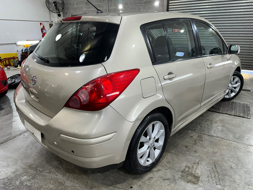Nissan Tiida 1.8 Tekna