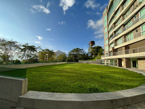 Vendo Apartamento 210 M2 4h/4b/3p Lomas Del Sol