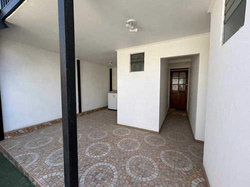 Se Arrienda Casa Hospedaje (80204)