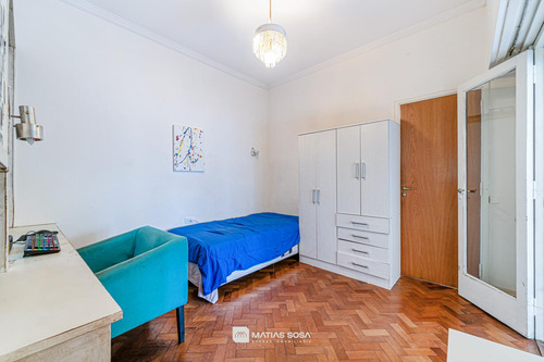 Venta - 2 Casas Con Gran Parque Y Pileta - Zona Pompeya
