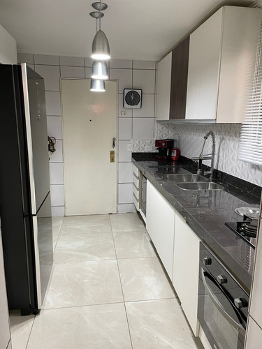 Imagem 14 de 15 de Apartamento No Bigorrilho_champagnat
