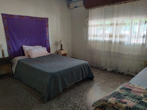 Casa Con 2 Deptos En Colón Entre Ríos