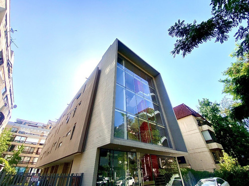 Vende Triplex En Providencia, Excelente Inversión