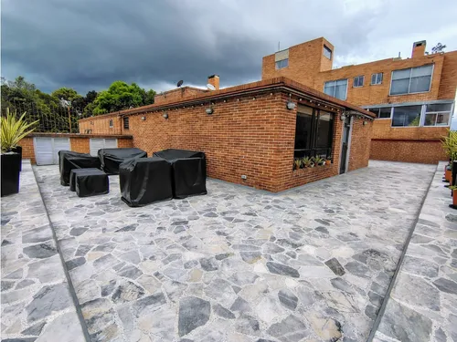 Vendo Exclusivo Apartamento Duplex Chicó Navarra