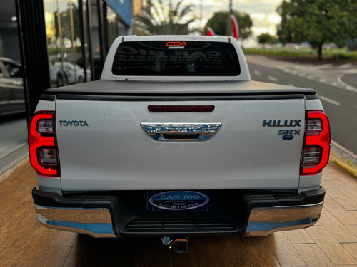 Toyota Hilux 2.8 SRX 4X4 CD 16V DIESEL 4P AUTOMÁTICO
