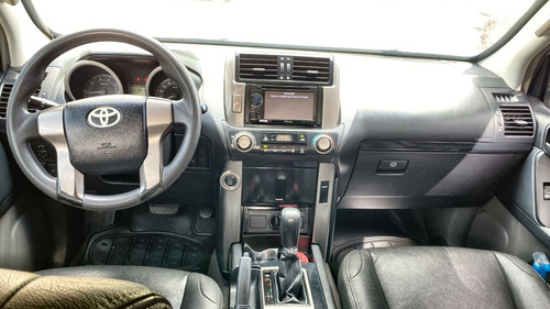 Imagen 10 de 18 de Toyota Prado Tx 2012