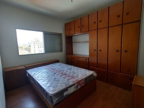 Apartamento À Venda Na Avenida Santos Dumont, Luz, São Paulo - Sp - Liv-9785