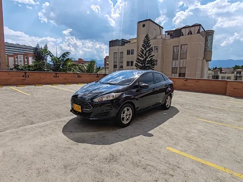 Ford Fiesta Se Sedan