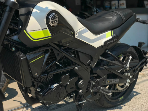 Imagen 4 de 22 de Benelli Leoncino 250 0 Km Abs , Benelli Cycles