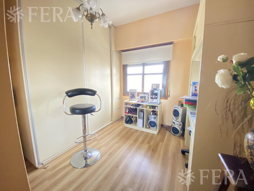 Imagen 18 de 27 de Venta Semipiso De 5 Ambientes Con Balcón, Doble Cochera Y Baulera En Quilmes (30045)