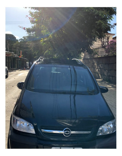 Imagem 1 de 6 de Zafira Elite Teto Solar